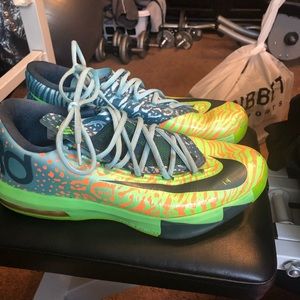 Beaters KD